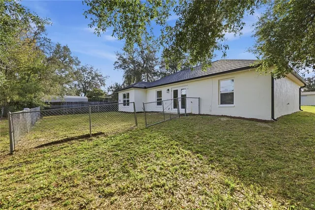$299,900 | 8931 Southeast 156th Street, Summerfield, FL 34491