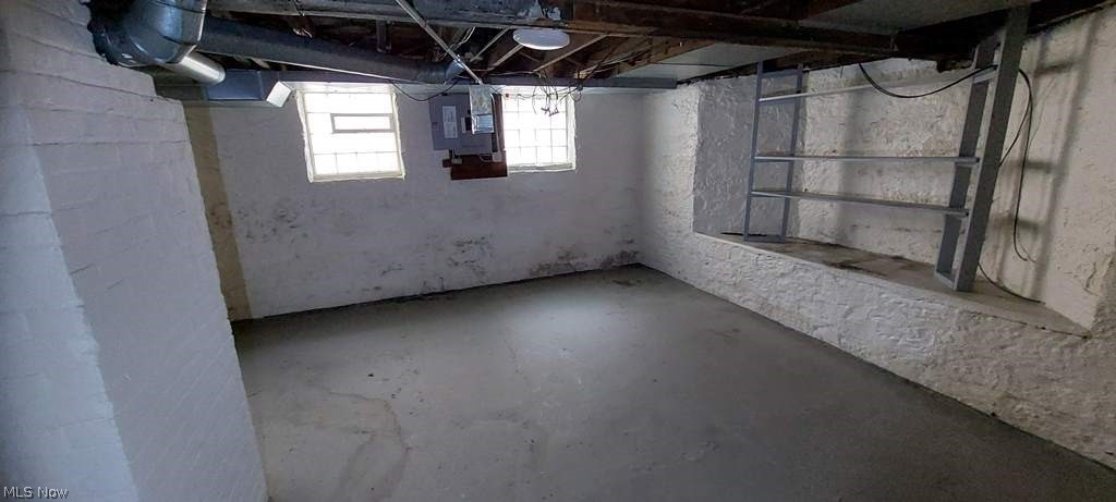 3128 Whitethorn Road Cleveland, OH 44118 - Photo 18 of 20 Gallery Image 18