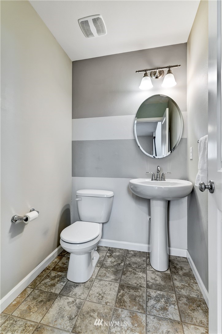 3911 178th Place Southeast Bothell, WA 98012 - Photo 8 of 25 Gallery Image 8
