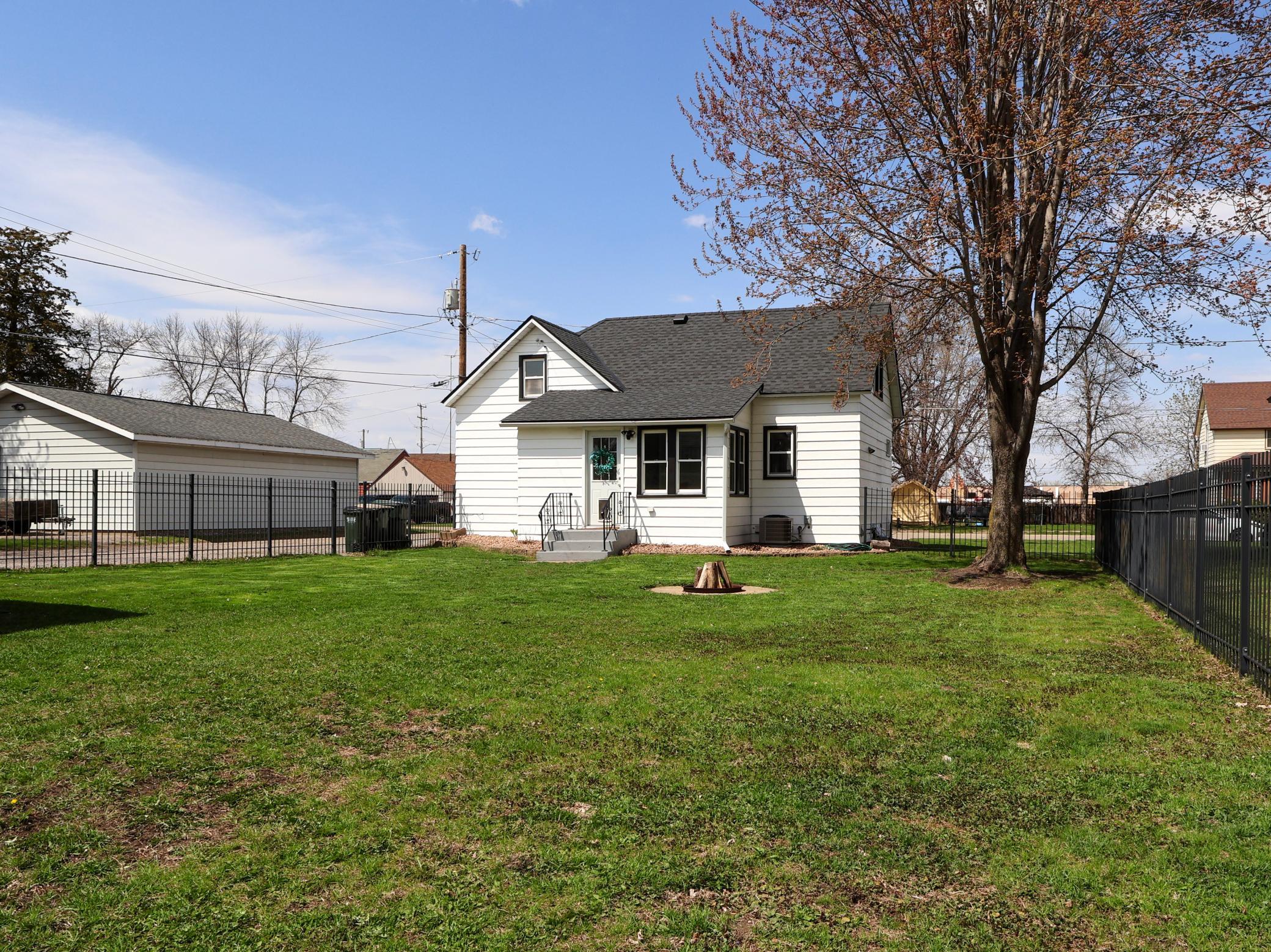 208 4th Street South Cold Spring, MN 56320 - Photo 32 of 34