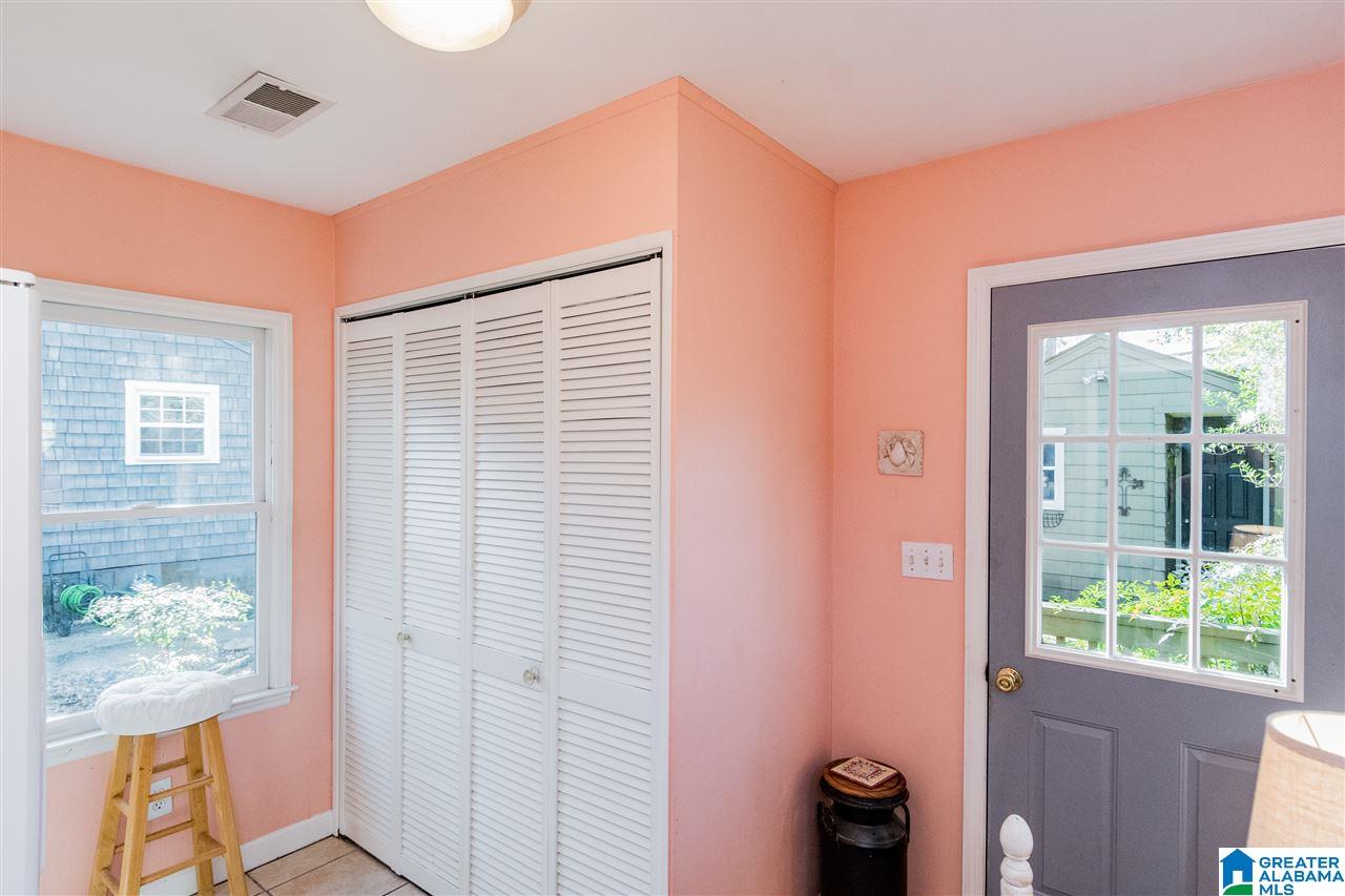 4 Spring Street Birmingham, AL 35213 - Photo 12 of 33