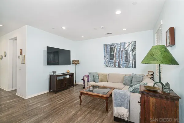 $4,395 | 512 Heron Lane, Imperial Beach, CA 91932