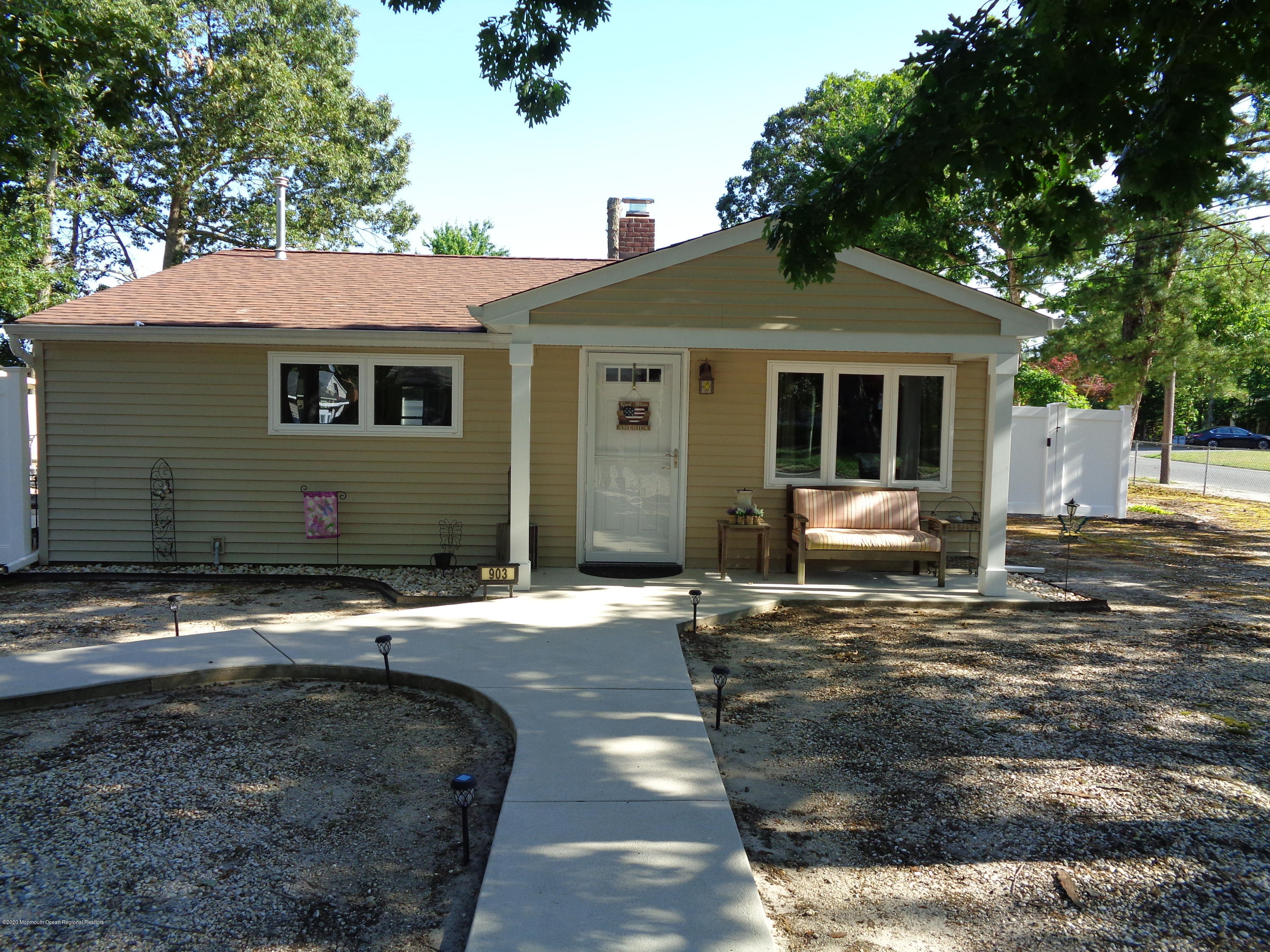 903 Pensacola Road Forked River, NJ 08731 - Photo 6 of 29 903 Pensacola 013