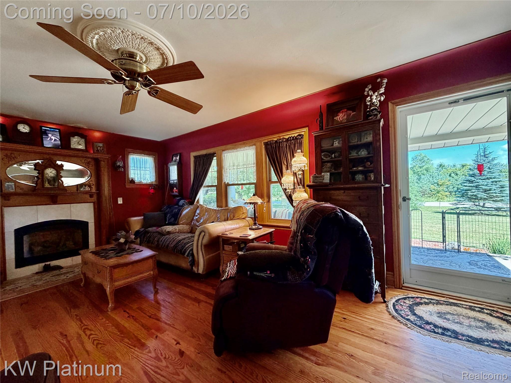 1581 Emerson Road Goodells, MI 48027 - Photo 2 of 45 Living room