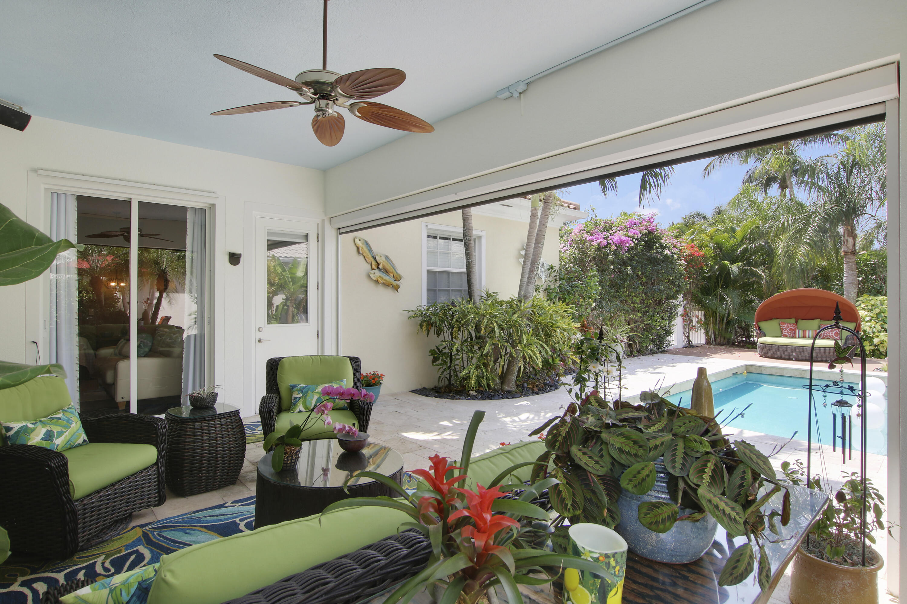 136 Florence Drive Jupiter, FL 33458 - Photo 38 of 51 Backyard Oasis