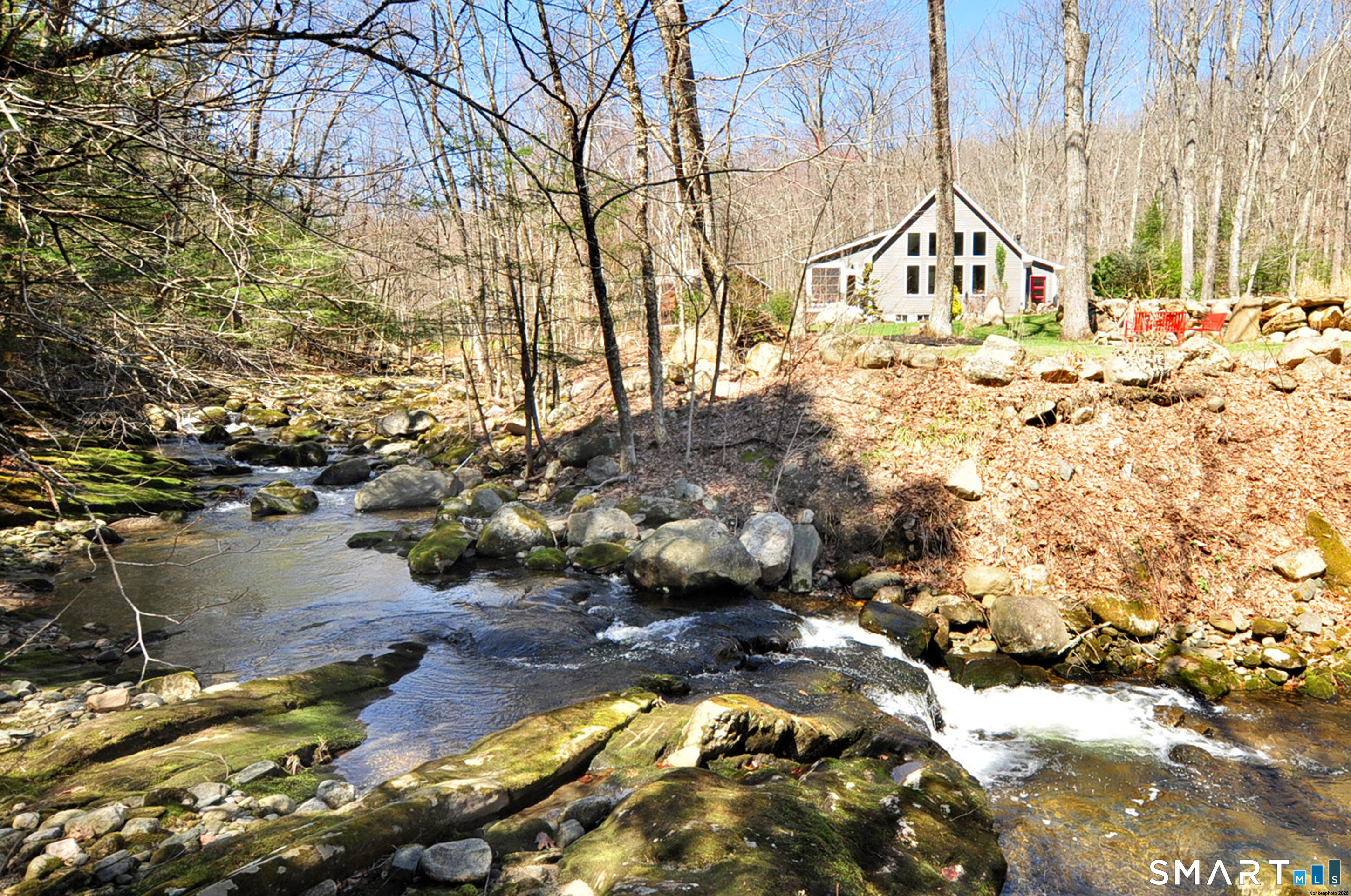 245 Hartland Road Granby, CT 06090 - Photo 5 of 37