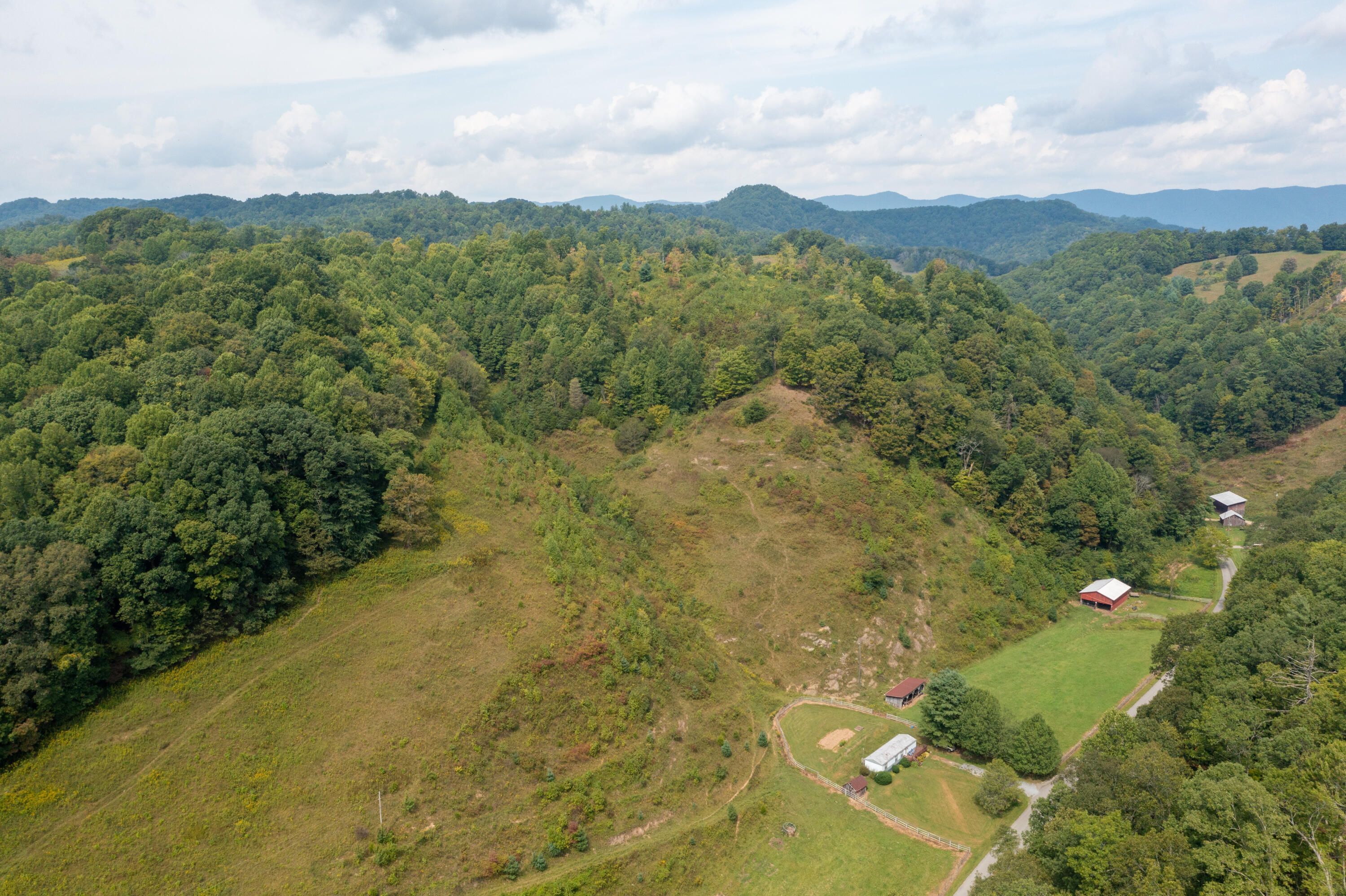 1629 Shelleys Road Bristol, VA 24202 - Photo 49 of 82 Shlleys Rd-40