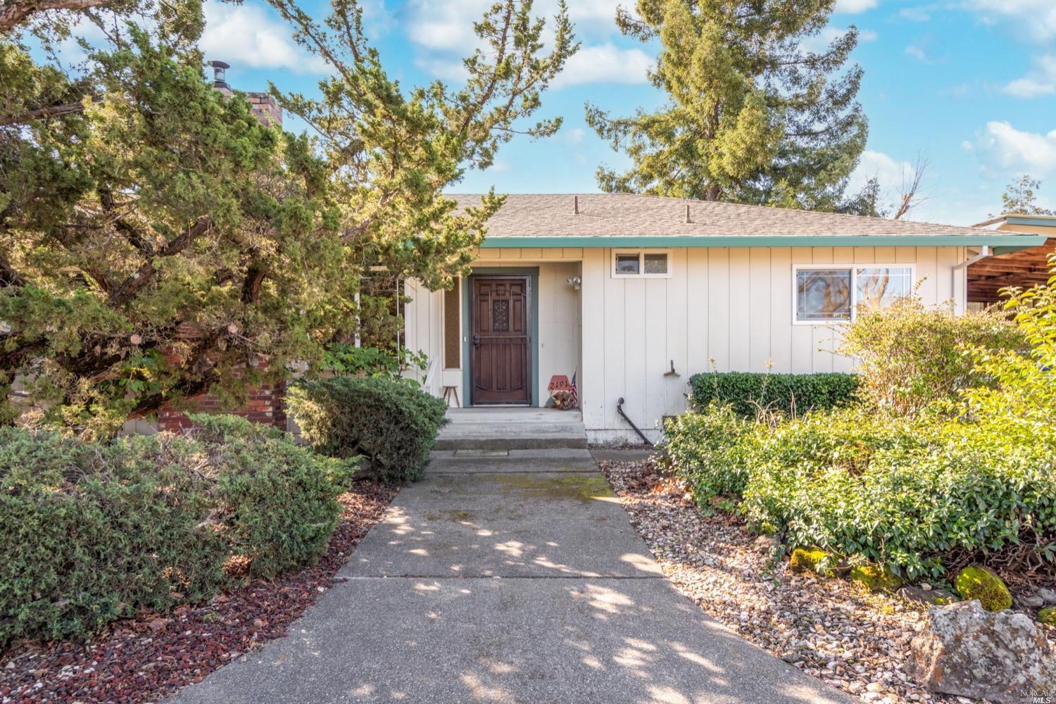 2191 Petaluma Hill Road Santa Rosa, CA 95404 - Photo 1 of 1 Gallery Image 1