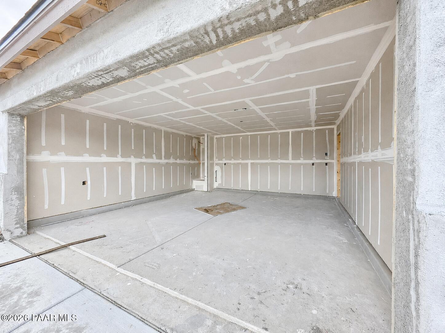 1251 Helsing Road Chino Valley, AZ 86323 - Photo 1 of 9 3GARAGE