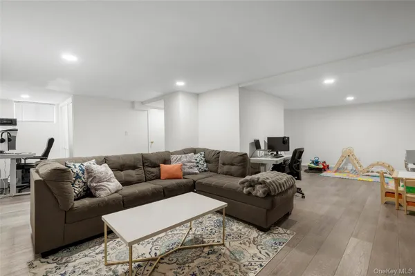 $5,500 | 70 Breckenridge Avenue, Port Chester, NY 10573