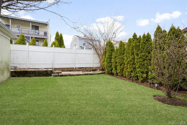 $5,500 | 70 Breckenridge Avenue, Port Chester, NY 10573