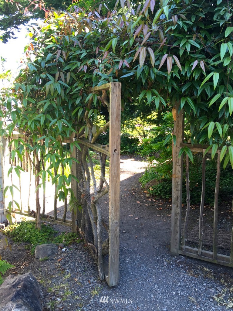 383 Raccoon Point Road Orcas Island, WA 98245 - Photo 12 of 23 Gallery Image 12