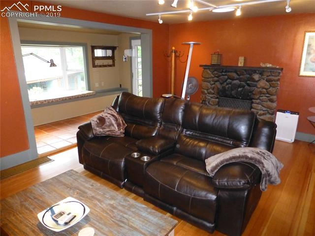 1822 Ridgeway Avenue Colorado Springs, CO 80906 - Photo 21 of 36 Gallery Image 21