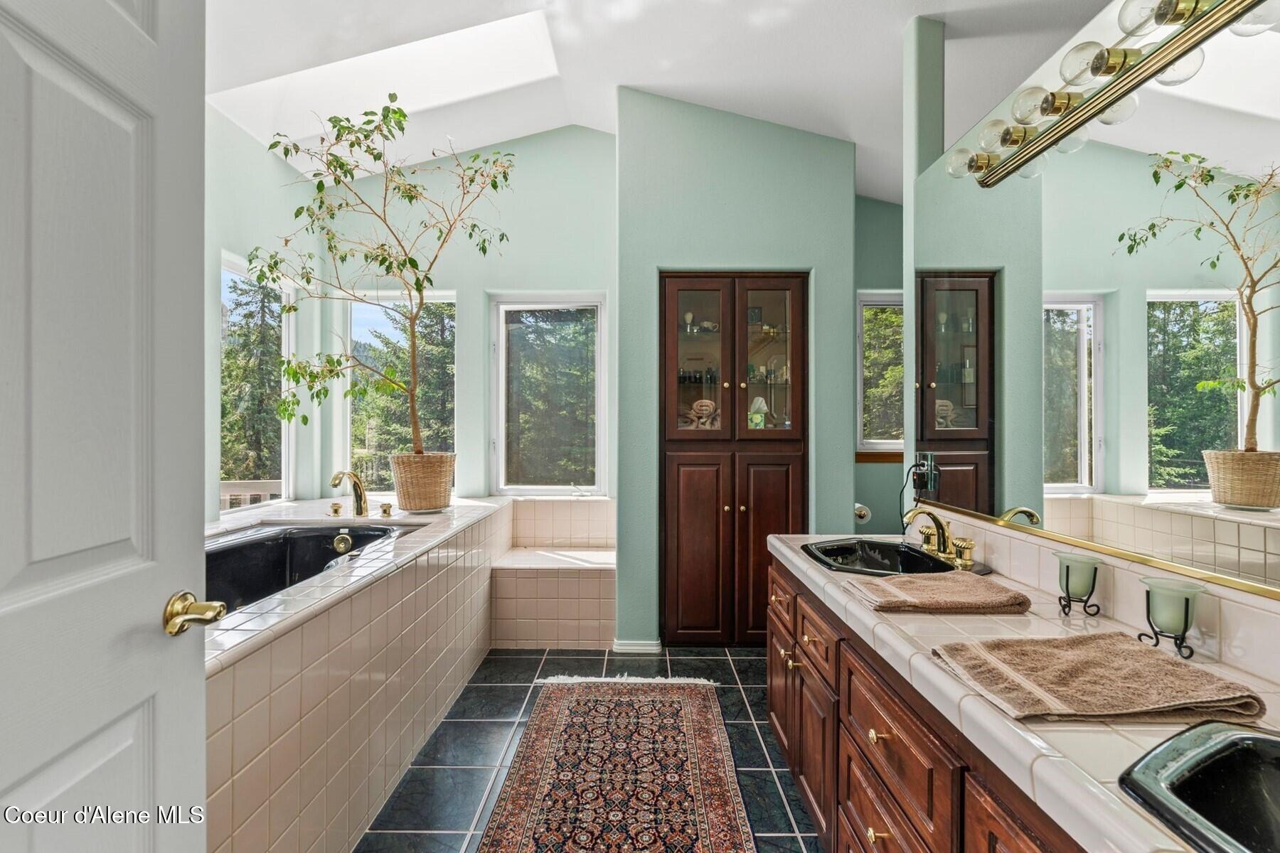 38 South Quail Run Sandpoint, ID 83864 - Photo 17 of 53 Soothing retreat
