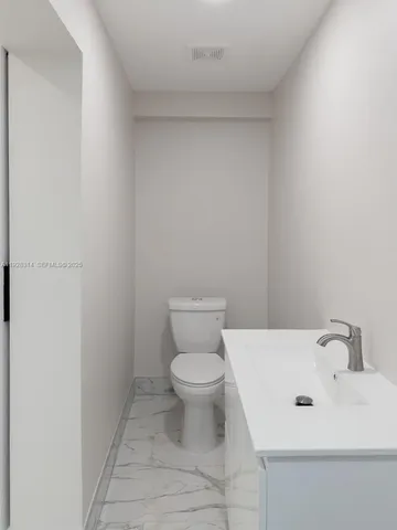 $1,475 | 3360 Southwest 24th Terrace, Unit 3362B, Miami, FL 33145