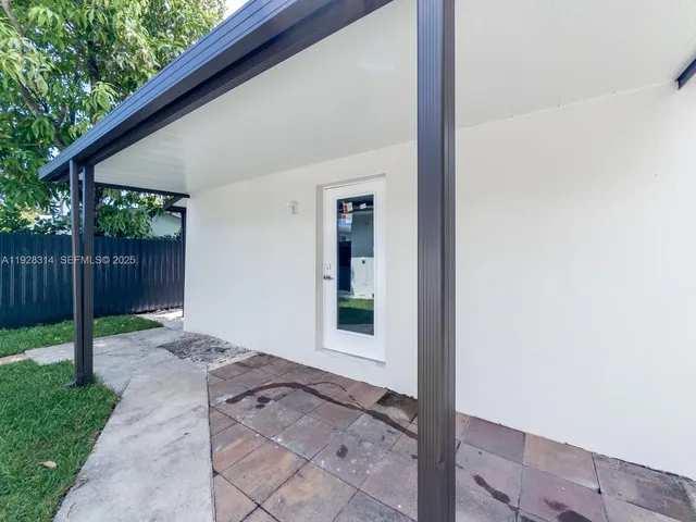 $1,475 | 3360 Southwest 24th Terrace, Unit 3362B, Miami, FL 33145