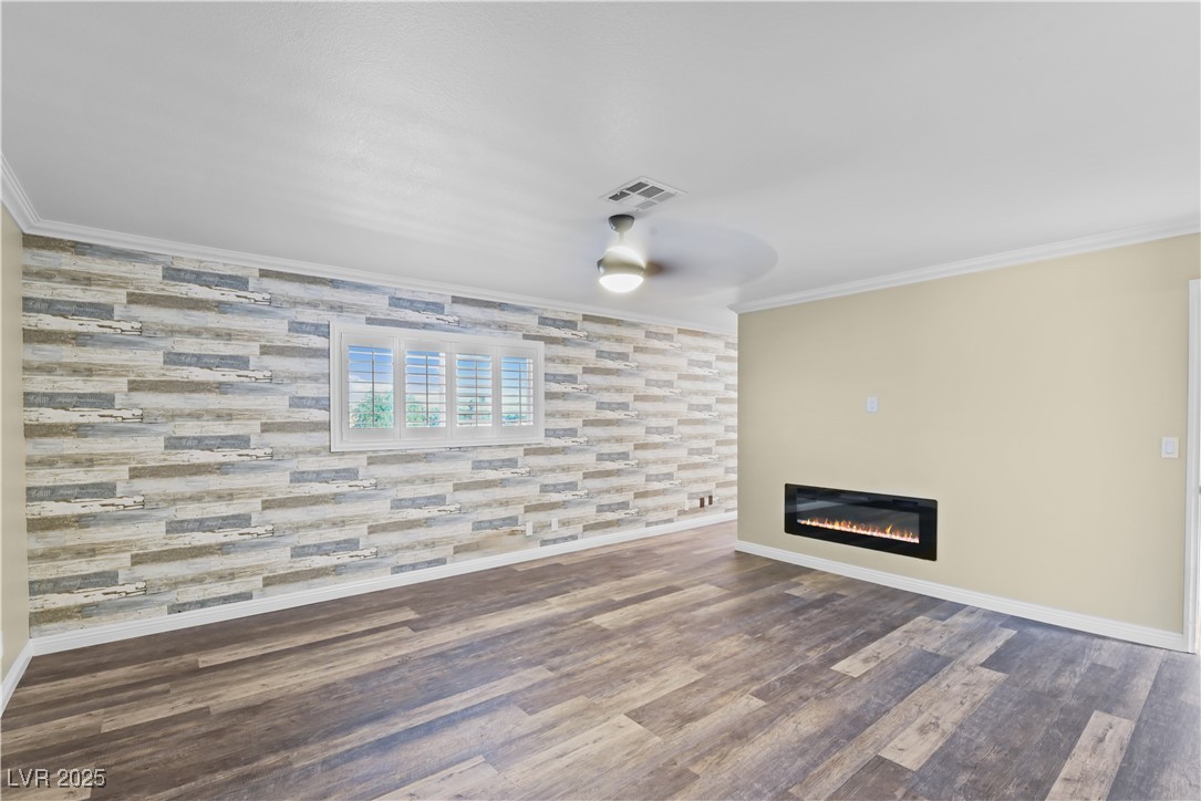 6576 Turina Road Las Vegas, NV 89146 - Photo 25 of 39 Bedroom