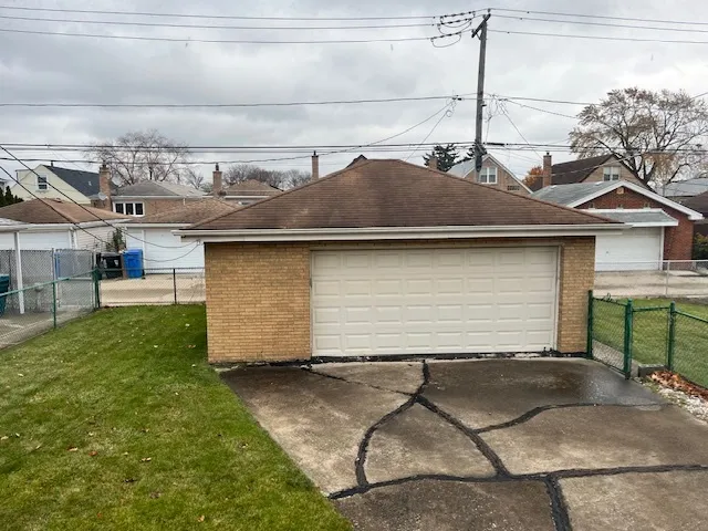 $289,914 | 5827 South Austin Avenue, Chicago, IL 60638