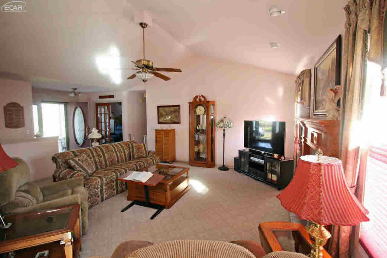 12113 Hoisington Road Gaines, MI 48436 - Photo 2 of 29