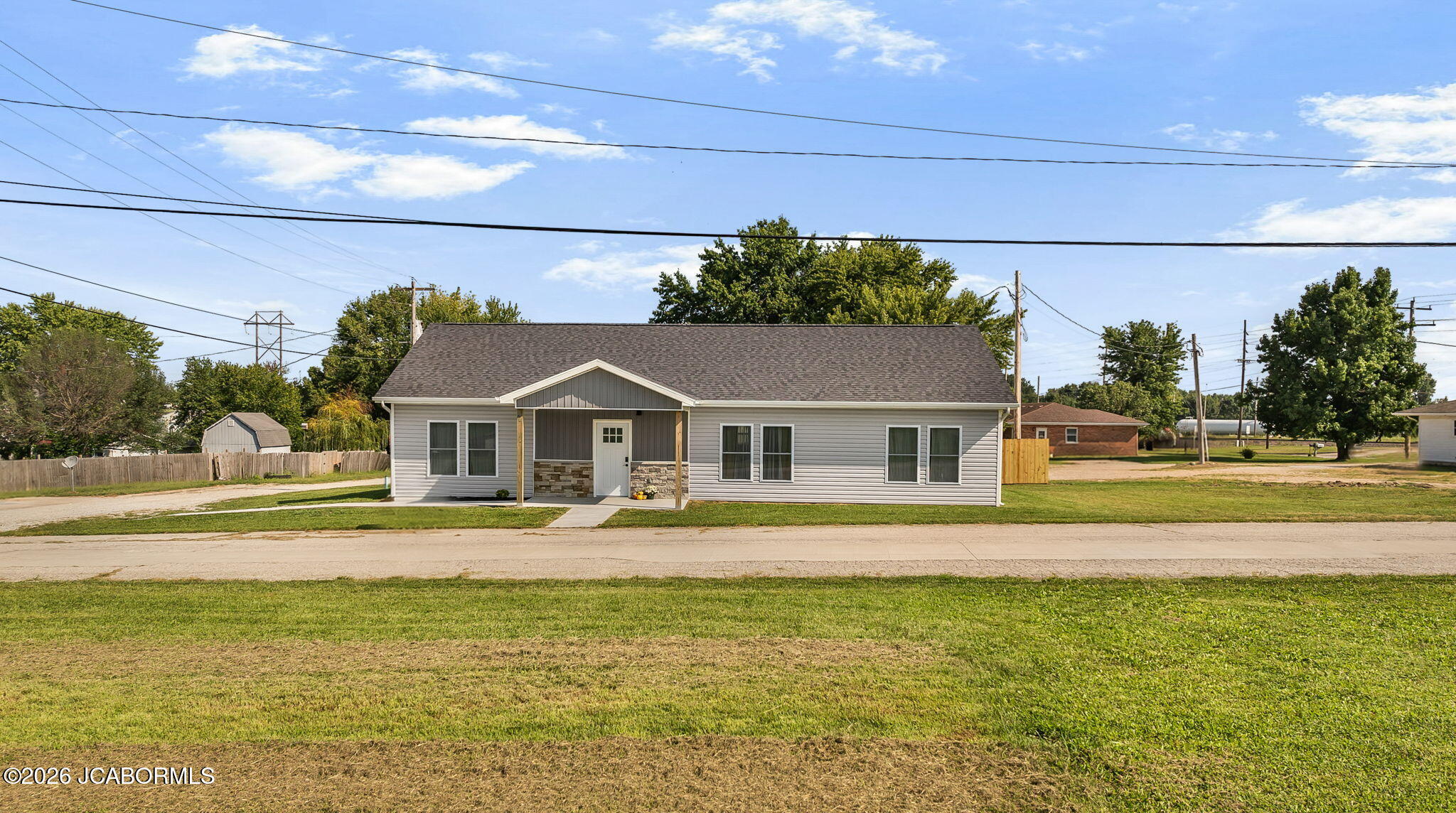 1202 Hillcrest Road California, MO 65018 - Photo 1 of 42 Gallery Image 1