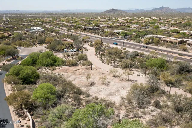 $800,000 | 9804 East Running Deer Trail, Unit 1, Scottsdale, AZ 85262