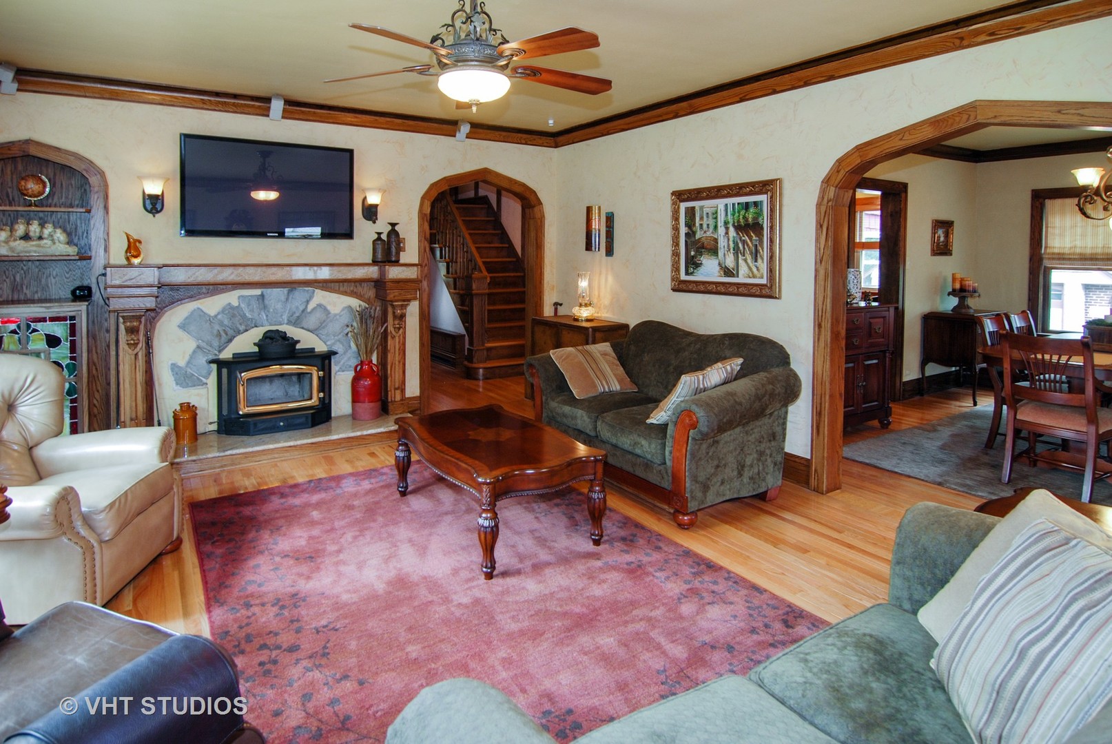 460 Shenstone Road Riverside, IL 60546 - Photo 4 of 23 a living room with furniture and a fireplace