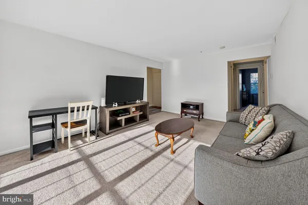 $229,000 | 14901 McKisson Court, Unit 7CC, Silver Spring, MD 20906