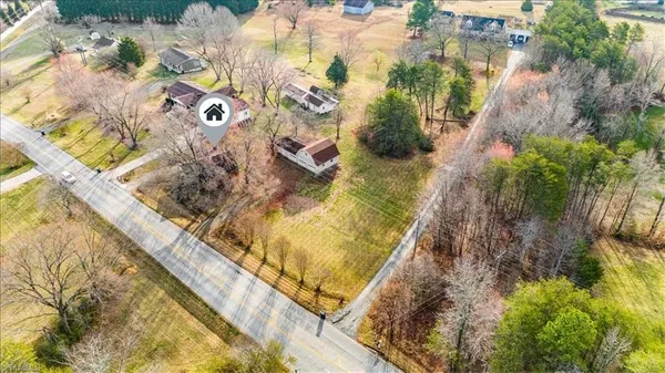 $229,000 | 5366 Northwest School Road, Summerfield, NC 27358