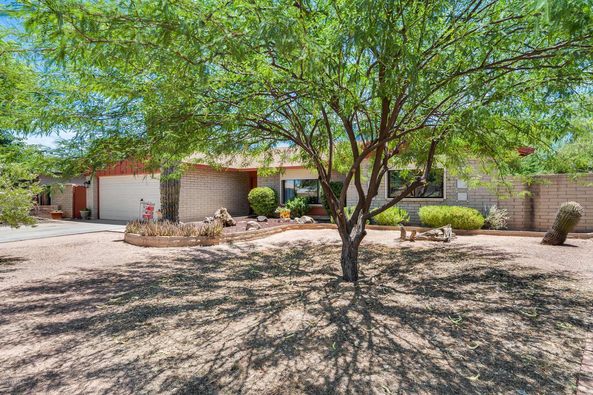 1189 East Redfield Road Tempe, AZ 85283 - Photo 3 of 52