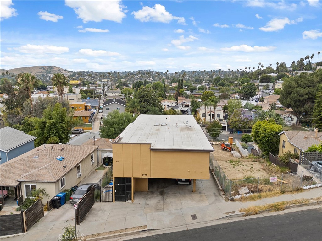 3925 Barrett Road Los Angeles, CA 90032 - Photo 4 of 17