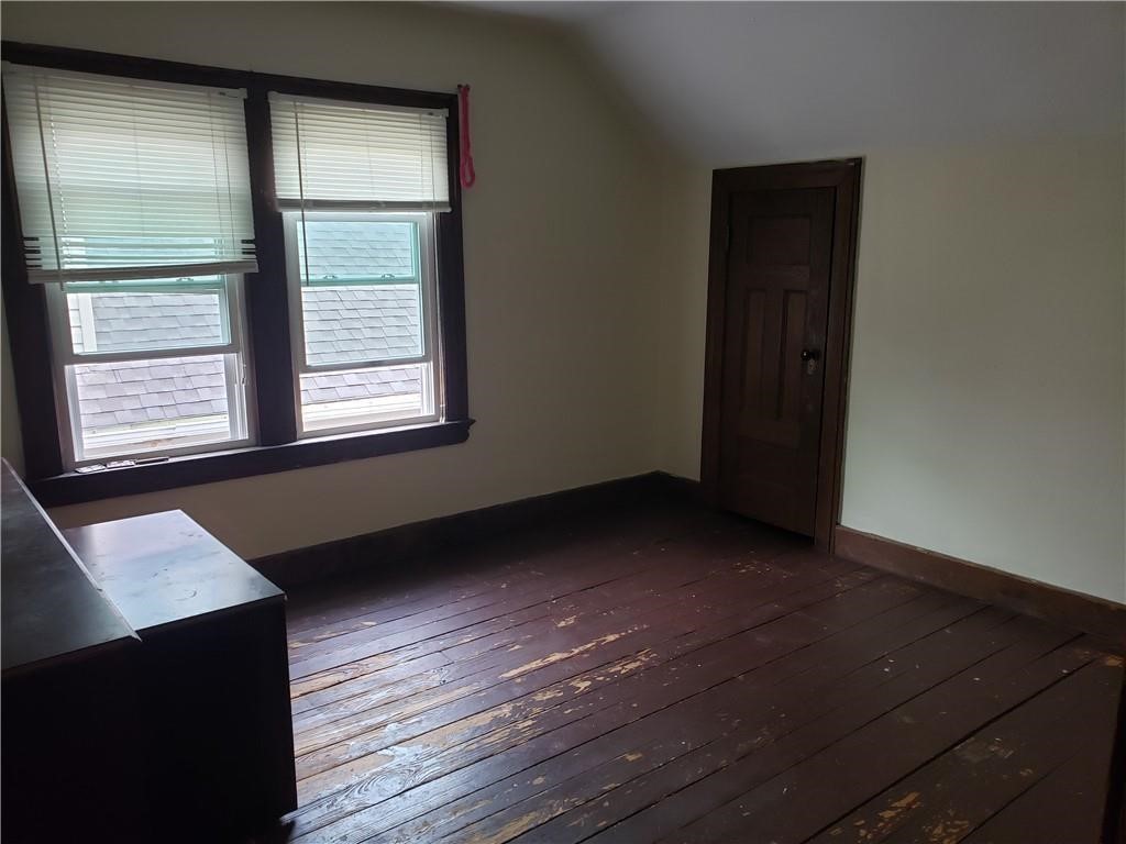 36 Berkshire Street Rochester, NY 14607 - Photo 12 of 15