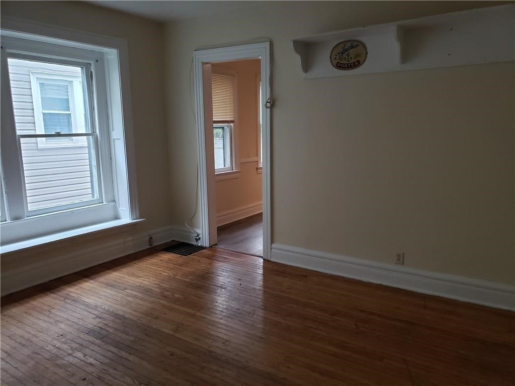 36 Berkshire Street Rochester, NY 14607 - Photo 10 of 15