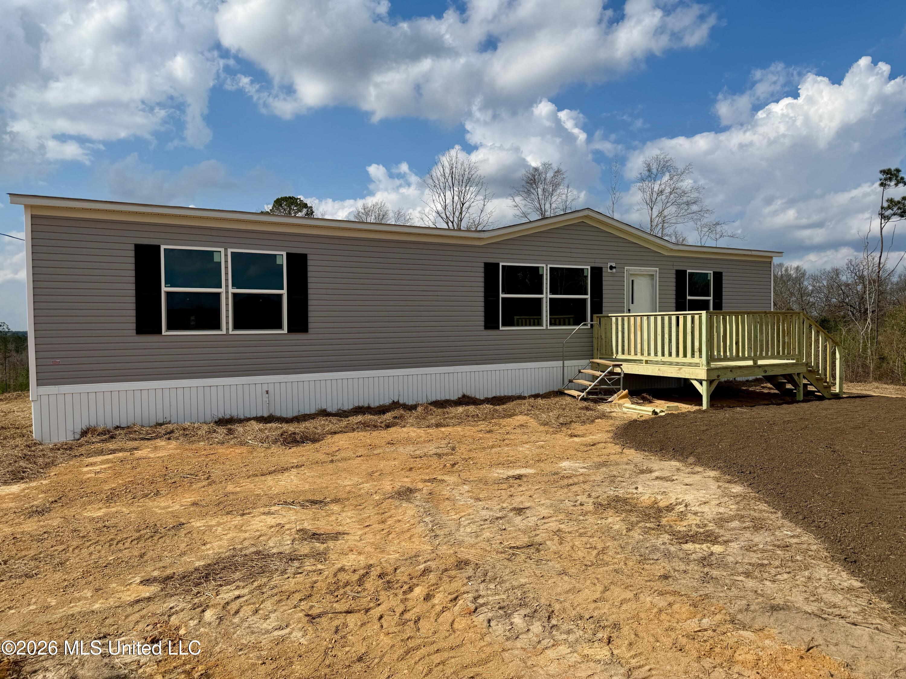 3295 St Anne Road Carthage, MS 39051 - Photo 1 of 28 front