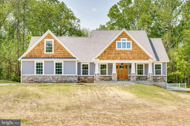 $545,900 | 25 Fulton Road, Hedgesville, WV 25427