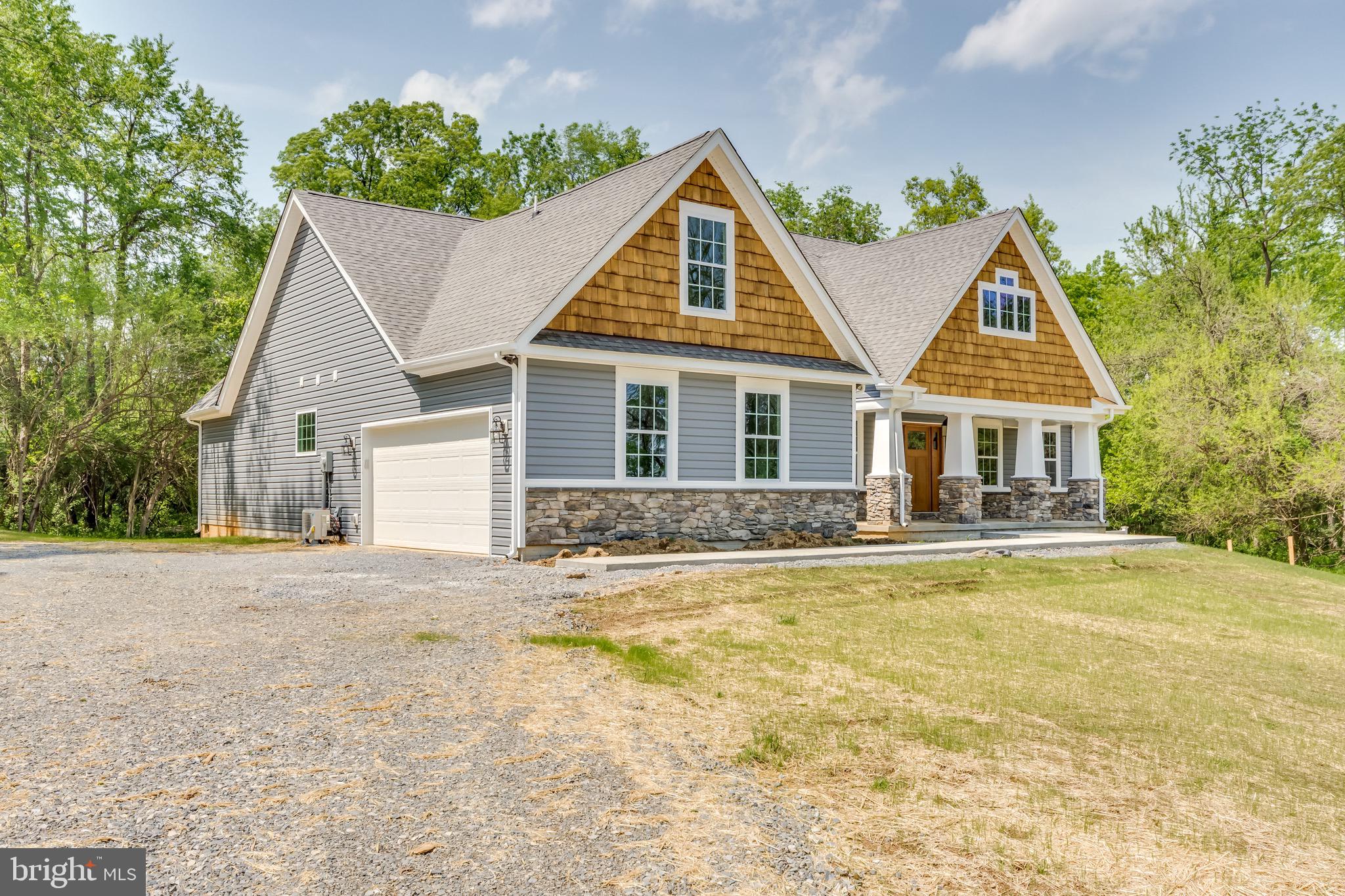 25 Fulton Road Hedgesville, WV 25427 - Photo 35 of 35 a front view of house with yard and green space