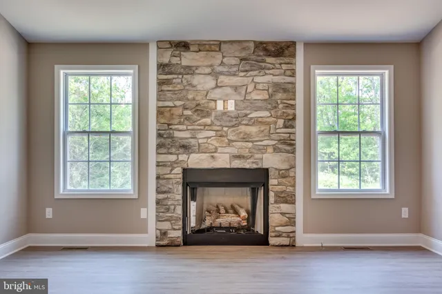 $545,900 | 25 Fulton Road, Hedgesville, WV 25427