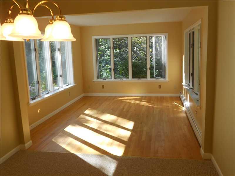 36 Meadowbrook Road Brunswick, ME 04011 - Photo 16 of 31 Den/Family/Great Room.