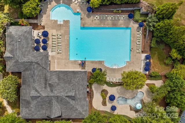 $320,000 | 15879 Sharon Dale Drive, Davidson, NC 28036