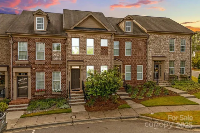 $320,000 | 15879 Sharon Dale Drive, Davidson, NC 28036