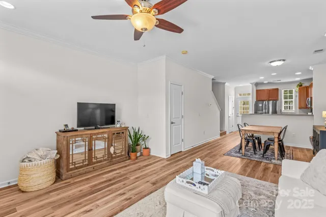 $320,000 | 15879 Sharon Dale Drive, Davidson, NC 28036