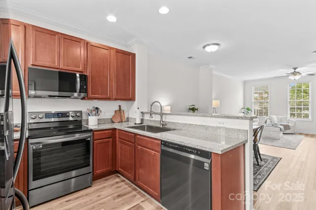 $320,000 | 15879 Sharon Dale Drive, Davidson, NC 28036