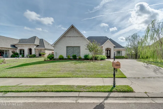 $342,000 | 261 Bellamy Court, Flowood, MS 39232