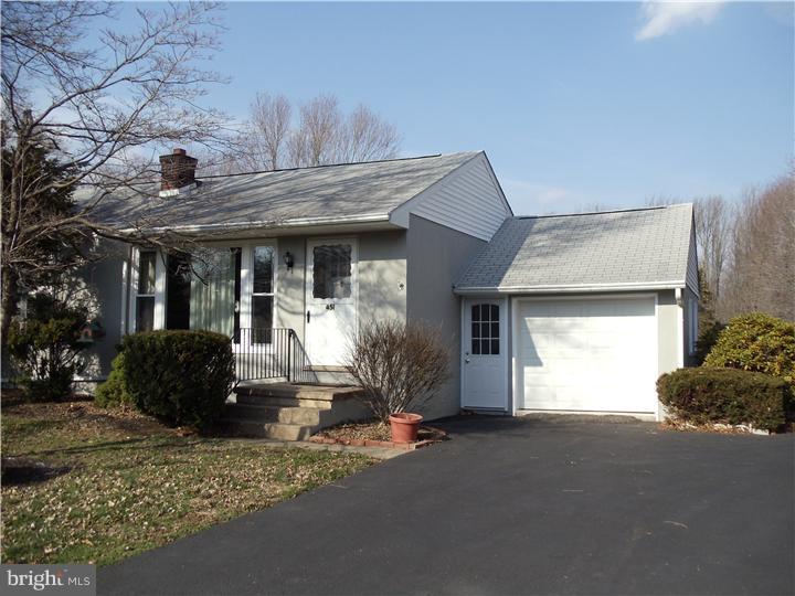 451 Wells Road Doylestown, PA 18901 - Photo 1 of 10 Exterior
