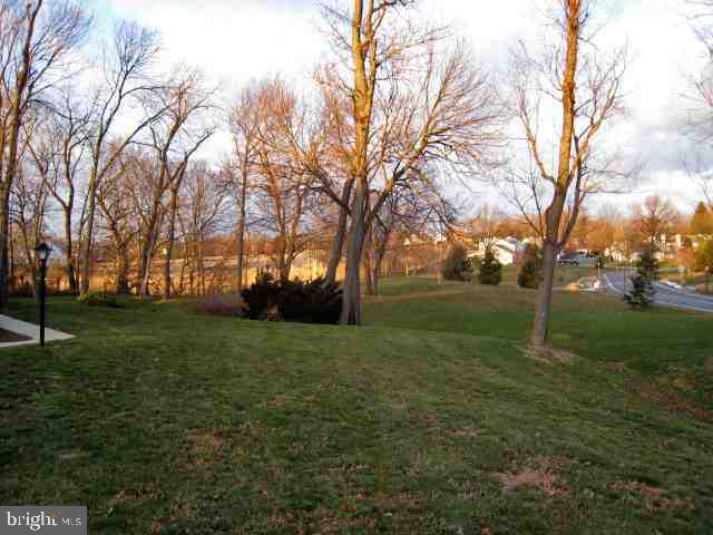 1815 Wexford Road Palmyra, PA 17078 - Photo 2 of 17 Gallery Image 2