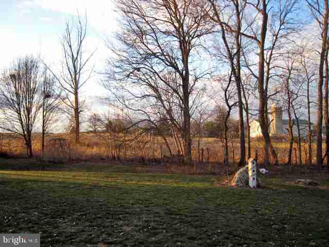 1815 Wexford Road Palmyra, PA 17078 - Photo 3 of 17 Gallery Image 3