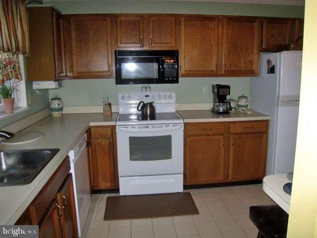 1815 Wexford Road Palmyra, PA 17078 - Photo 9 of 17 Gallery Image 9