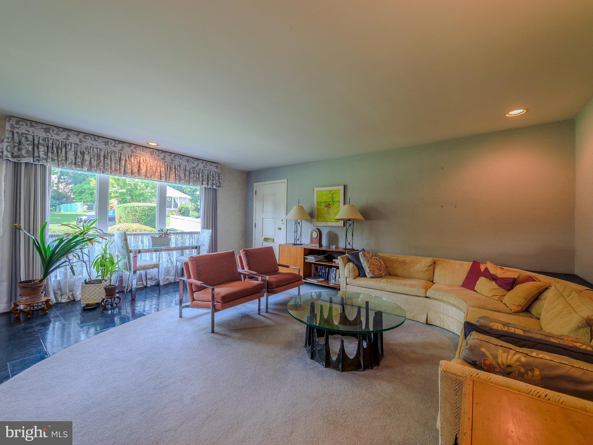 1727 Green Valley Road Havertown, PA 19083 - Photo 14 of 55