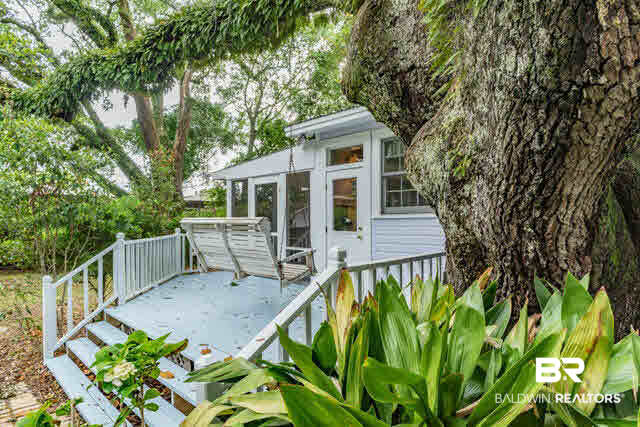 18 Fels Avenue Fairhope, AL 36532 - Photo 30 of 33 Back Deck