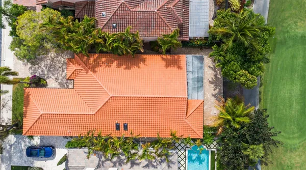 $6,900 | 2055 Regents Boulevard, West Palm Beach, FL 33409