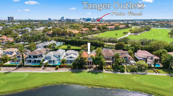 $6,900 | 2055 Regents Boulevard, West Palm Beach, FL 33409